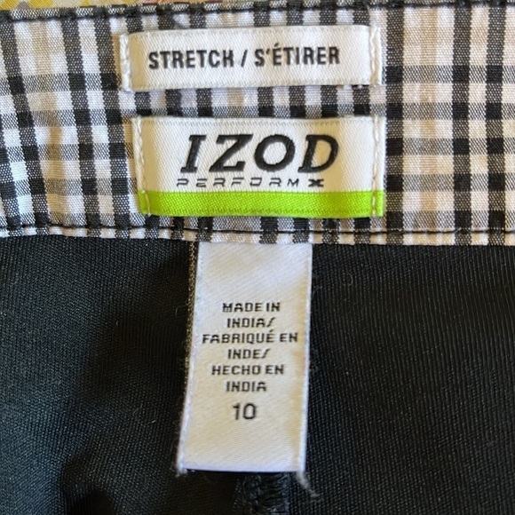 Izod of stretch black/ white/beige plaid skorts with black undershorts. Size 10. - Picture 10 of 11